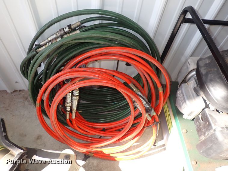 image for item HR9976 Phoenix  hydraulic rescue tool set