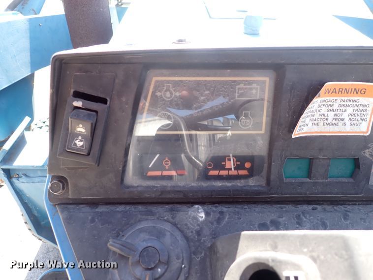 image for item HR9984 New Holland 2120  MFWD tractor