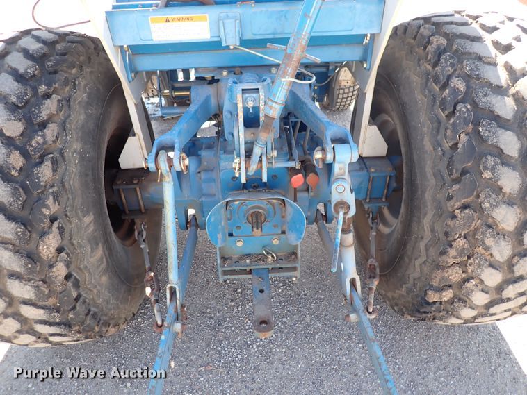 image for item HR9984 New Holland 2120  MFWD tractor