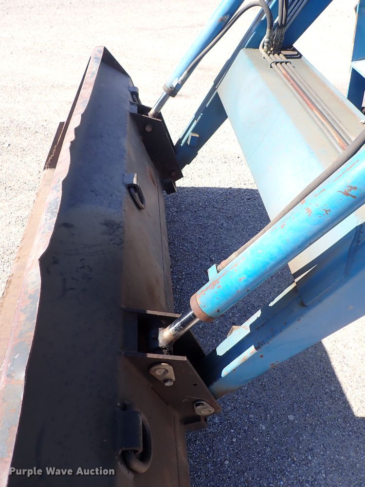 image for item HR9984 New Holland 2120  MFWD tractor