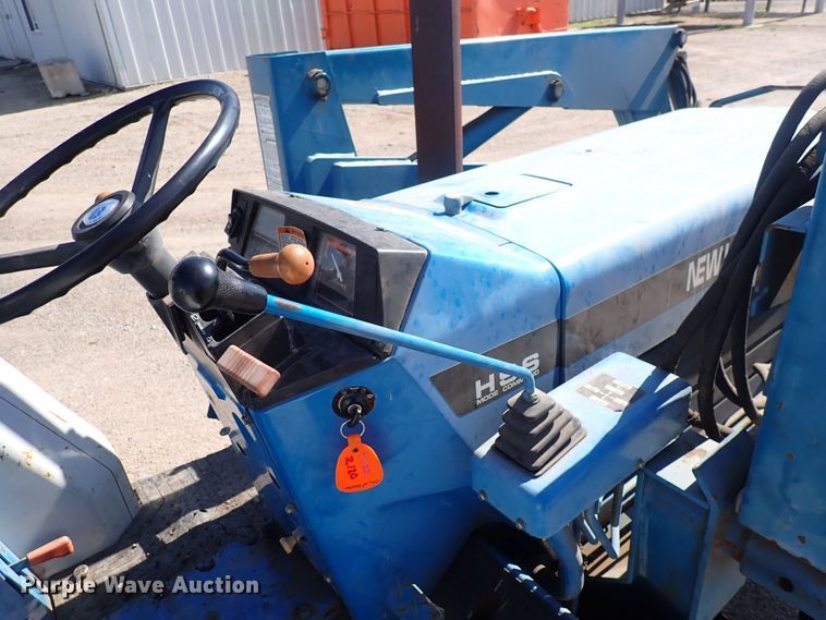 image for item HR9984 New Holland 2120  MFWD tractor