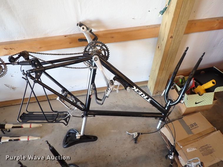 image for item HR9985 Sporting goods