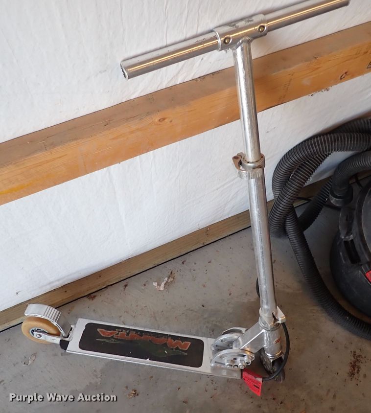 image for item HR9985 Sporting goods