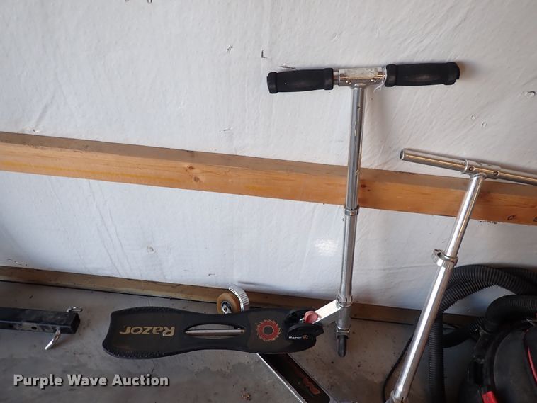 image for item HR9985 Sporting goods