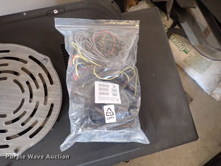 image for item HR9986 Automotive accessories