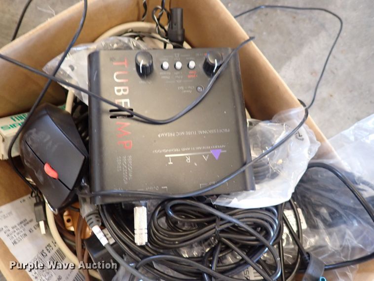 image for item HR9988 Police equipment