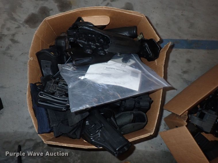 image for item HR9988 Police equipment