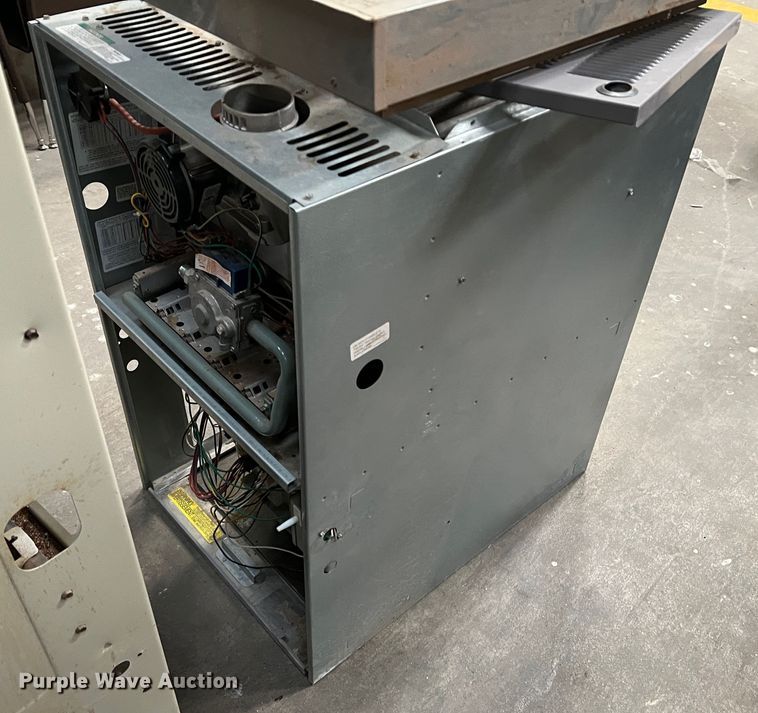 image for item IG9486 (2) furnaces