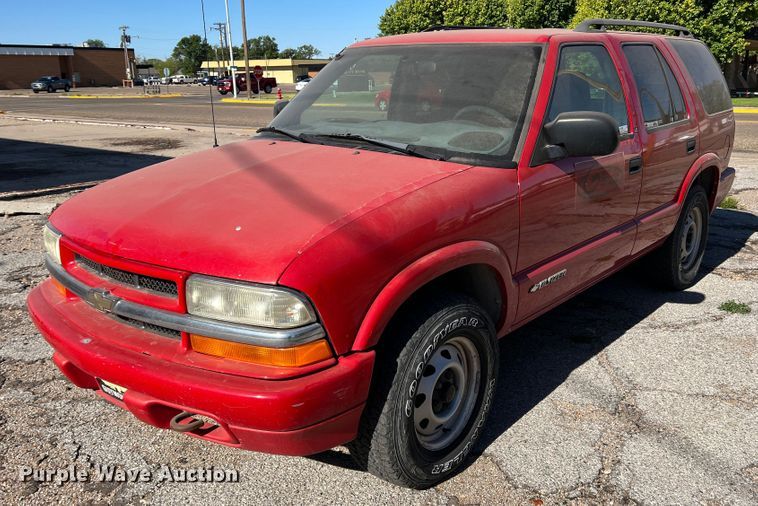 image for item IG9496 2003 Chevrolet Blazer  SUV