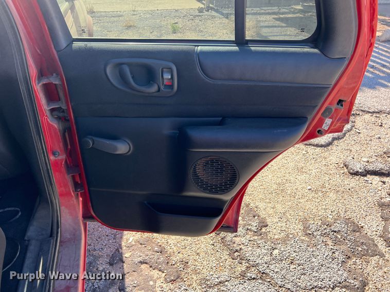 image for item IG9496 2003 Chevrolet Blazer  SUV