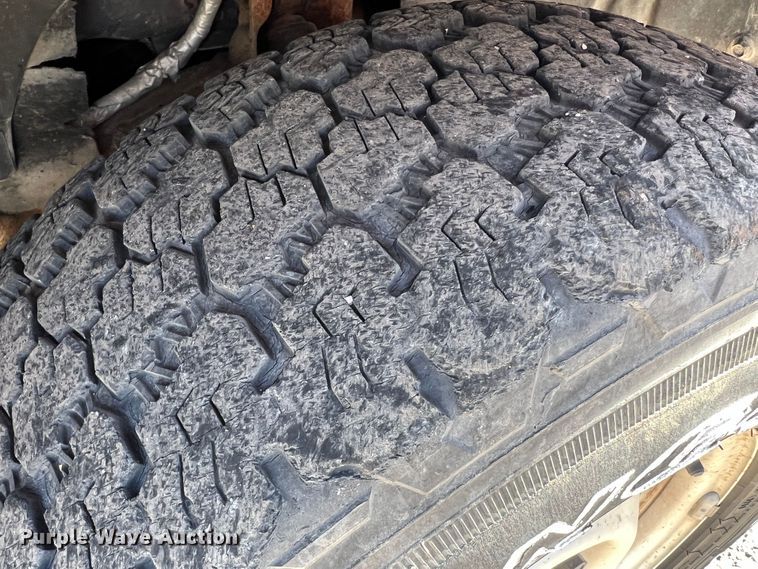 image for item IG9496 2003 Chevrolet Blazer  SUV