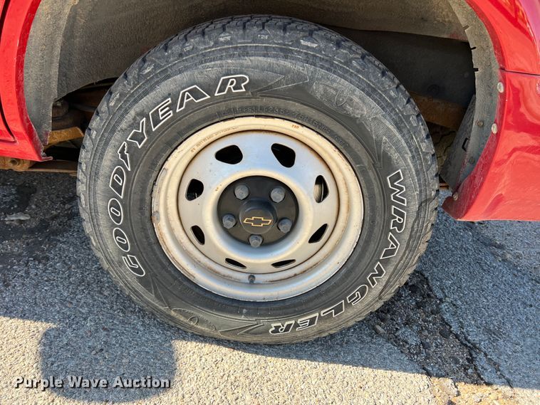 image for item IG9496 2003 Chevrolet Blazer  SUV