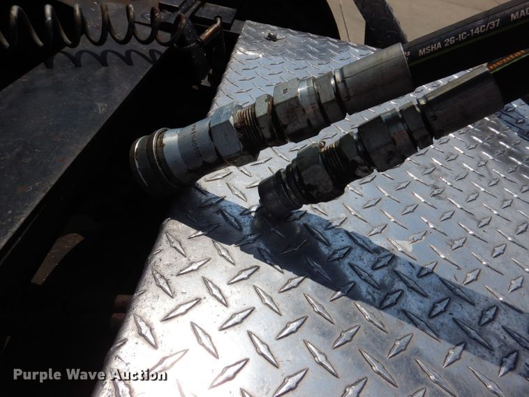 image for item JH9869 1996 Freightliner FLD112  semi truck