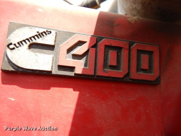 image for item JH9869 1996 Freightliner FLD112  semi truck