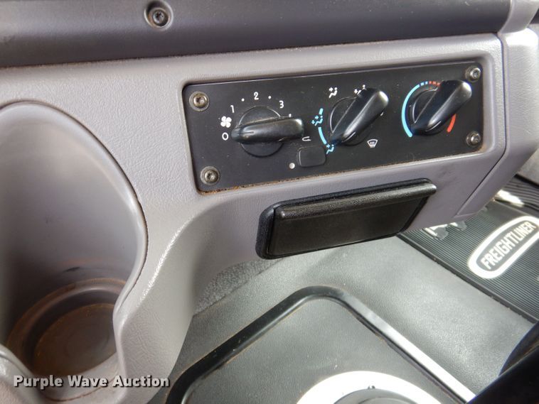 image for item JH9870 2012 Freightliner Business Class M2 112  dump truck