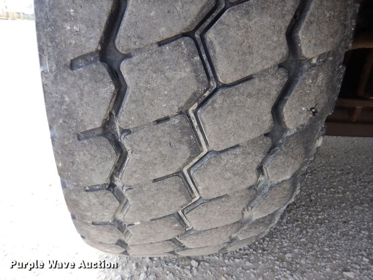 image for item JH9870 2012 Freightliner Business Class M2 112  dump truck