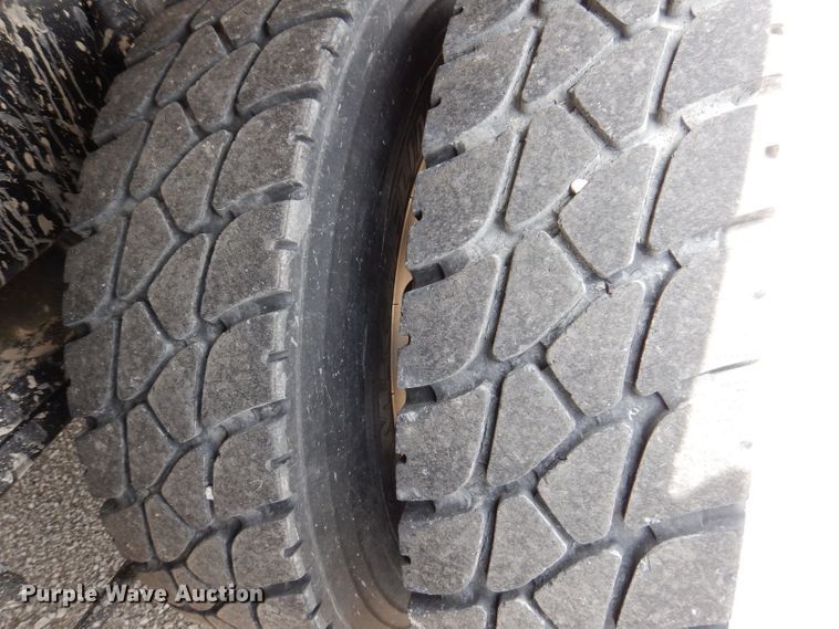 image for item JH9870 2012 Freightliner Business Class M2 112  dump truck