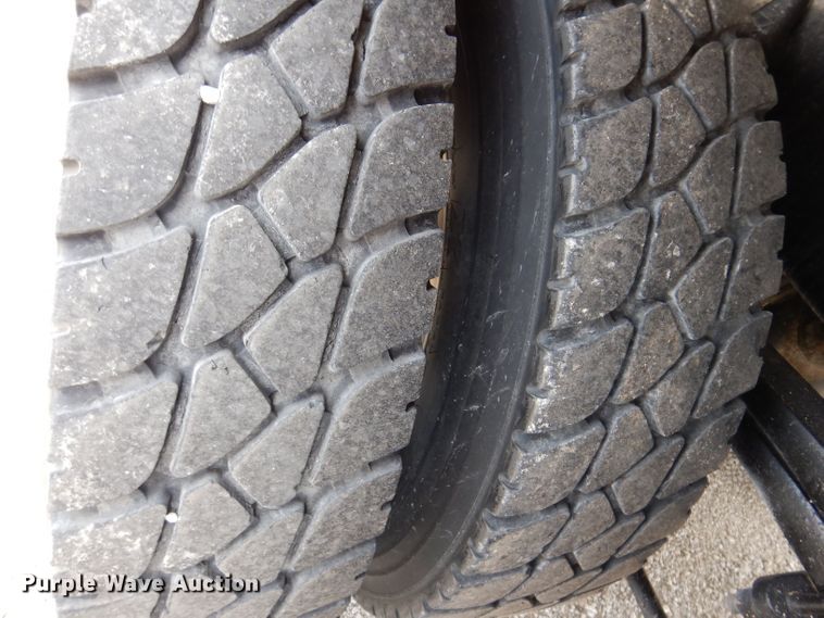 image for item JH9870 2012 Freightliner Business Class M2 112  dump truck