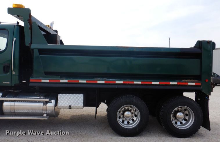 image for item JH9872 2012 Freightliner Business Class M2 112  dump truck