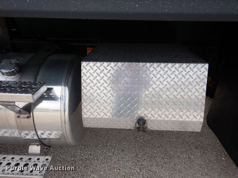 image for item JH9872 2012 Freightliner Business Class M2 112  dump truck