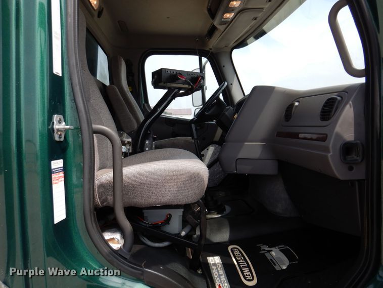 image for item JH9872 2012 Freightliner Business Class M2 112  dump truck