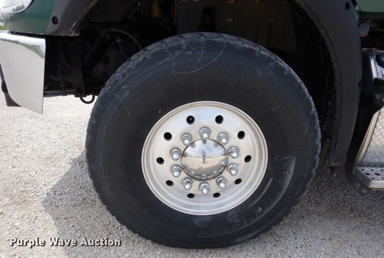 image for item JH9872 2012 Freightliner Business Class M2 112  dump truck