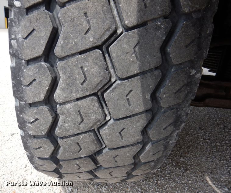 image for item JH9872 2012 Freightliner Business Class M2 112  dump truck