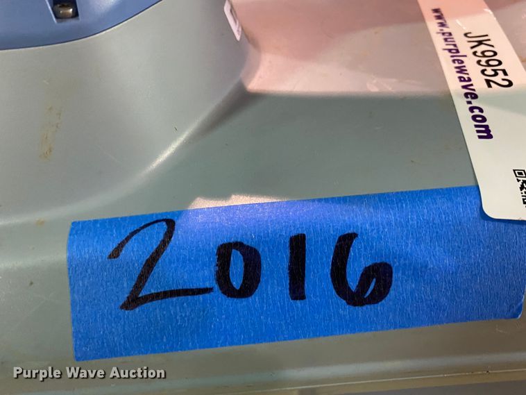 image for item JK9952 USIC TX-10 radio detection signal transmitter