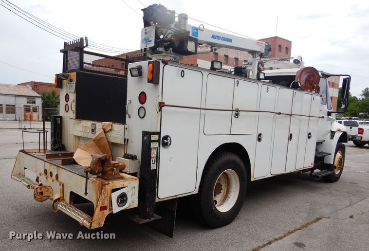 image for item JK9999 2008 International 4400  utility / service truck