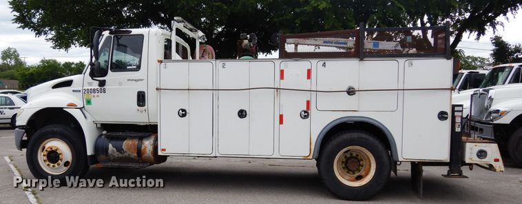 image for item JK9999 2008 International 4400  utility / service truck