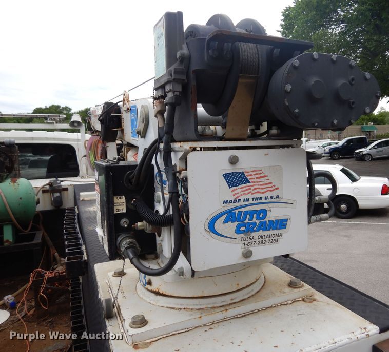 image for item JK9999 2008 International 4400  utility / service truck