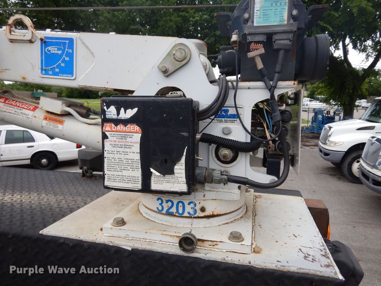 image for item JK9999 2008 International 4400  utility / service truck