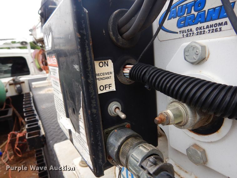 image for item JK9999 2008 International 4400  utility / service truck