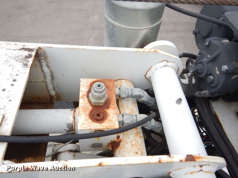 image for item JK9999 2008 International 4400  utility / service truck