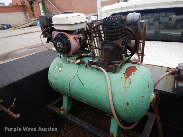 image for item JK9999 2008 International 4400  utility / service truck