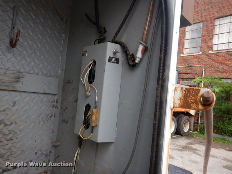 image for item JK9999 2008 International 4400  utility / service truck