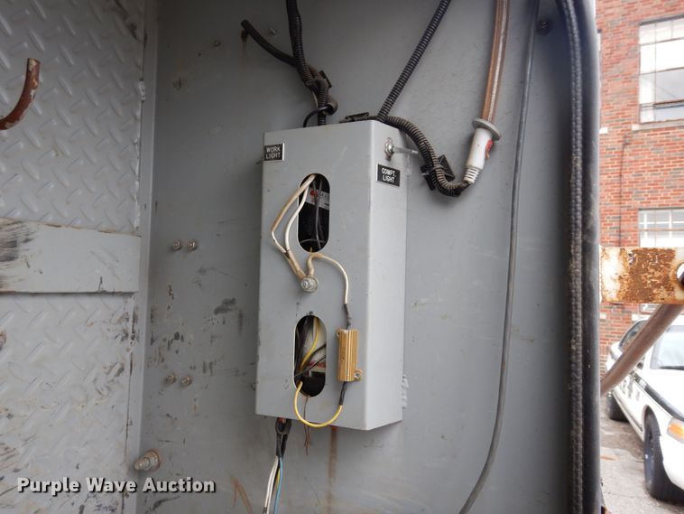 image for item JK9999 2008 International 4400  utility / service truck