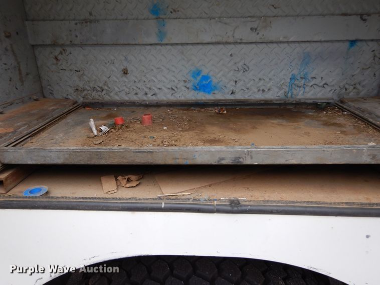 image for item JK9999 2008 International 4400  utility / service truck