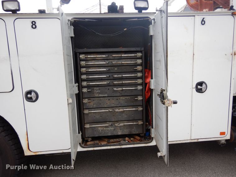 image for item JK9999 2008 International 4400  utility / service truck