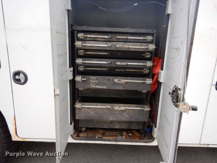 image for item JK9999 2008 International 4400  utility / service truck