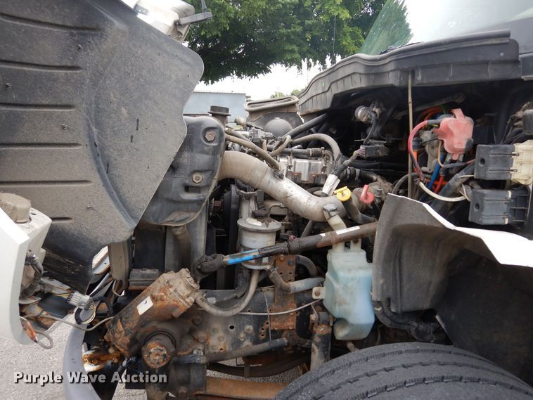 image for item JK9999 2008 International 4400  utility / service truck