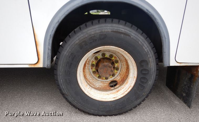 image for item JK9999 2008 International 4400  utility / service truck