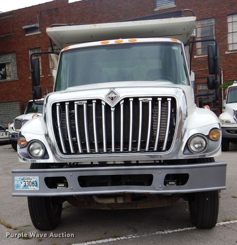 image for item JL9000 2008 International WorkStar 7400  dump truck