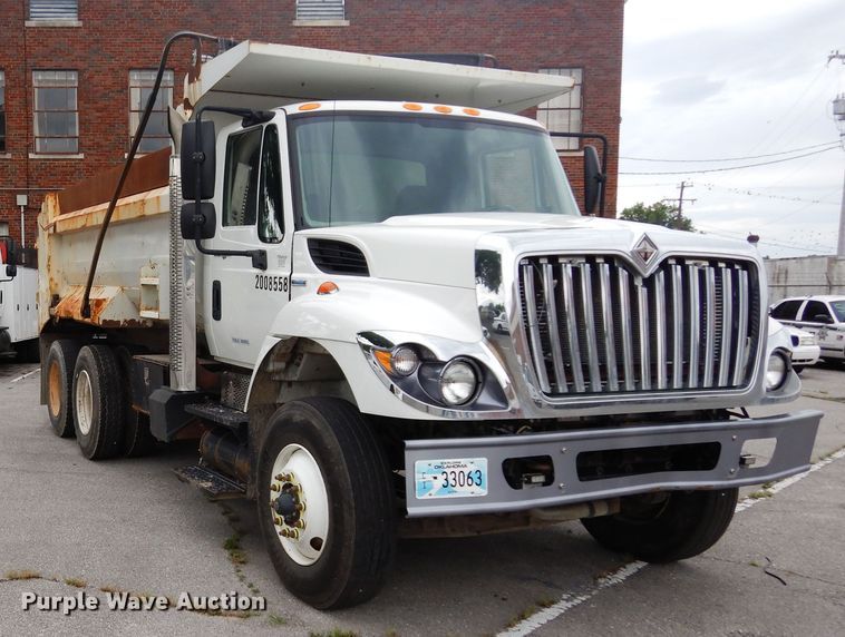 image for item JL9000 2008 International WorkStar 7400  dump truck