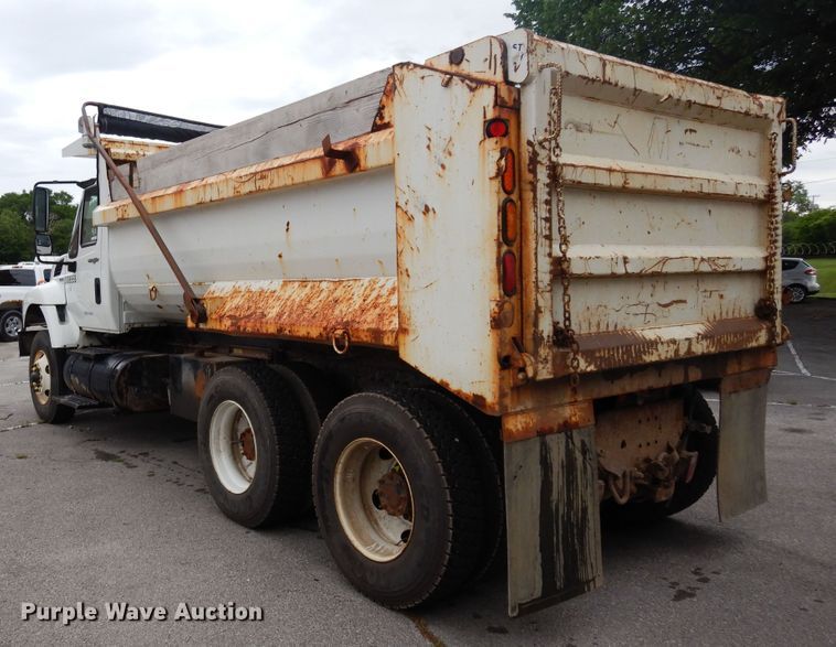 image for item JL9000 2008 International WorkStar 7400  dump truck
