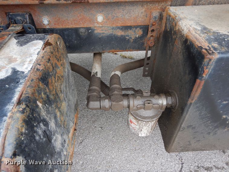 image for item JL9000 2008 International WorkStar 7400  dump truck