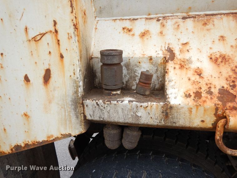 image for item JL9000 2008 International WorkStar 7400  dump truck