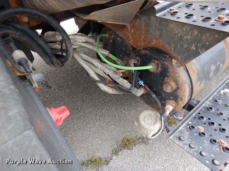 image for item JL9000 2008 International WorkStar 7400  dump truck