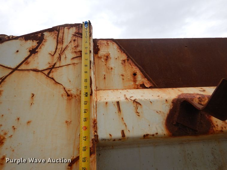 image for item JL9000 2008 International WorkStar 7400  dump truck