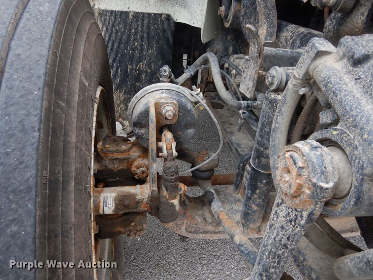 image for item JL9000 2008 International WorkStar 7400  dump truck